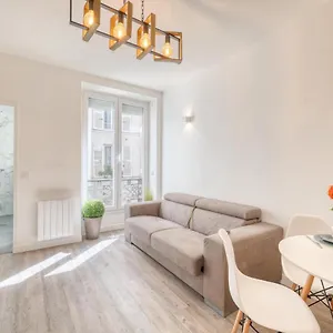 Hr Rambuteau - Chatelet Paris