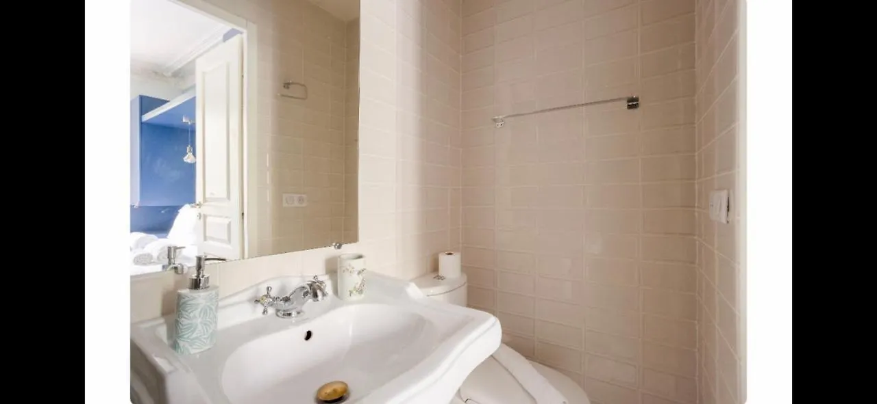 Paris 6 Montparnasse St Germain Apartment 0*,  France